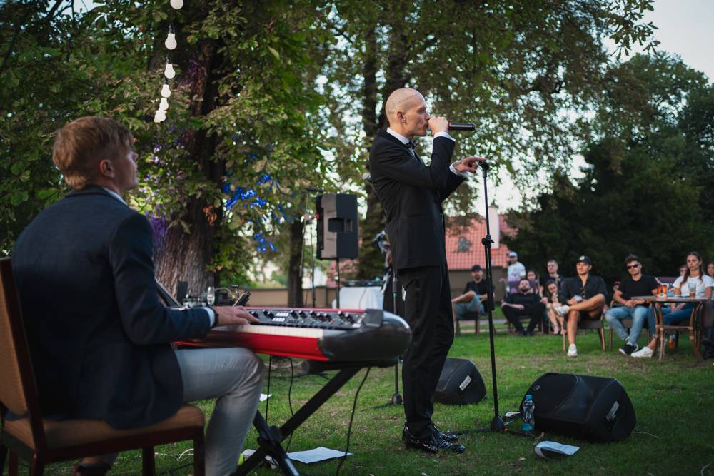 Rap a violoncello? Martin Matys odehrál v Praze nevšední koncert