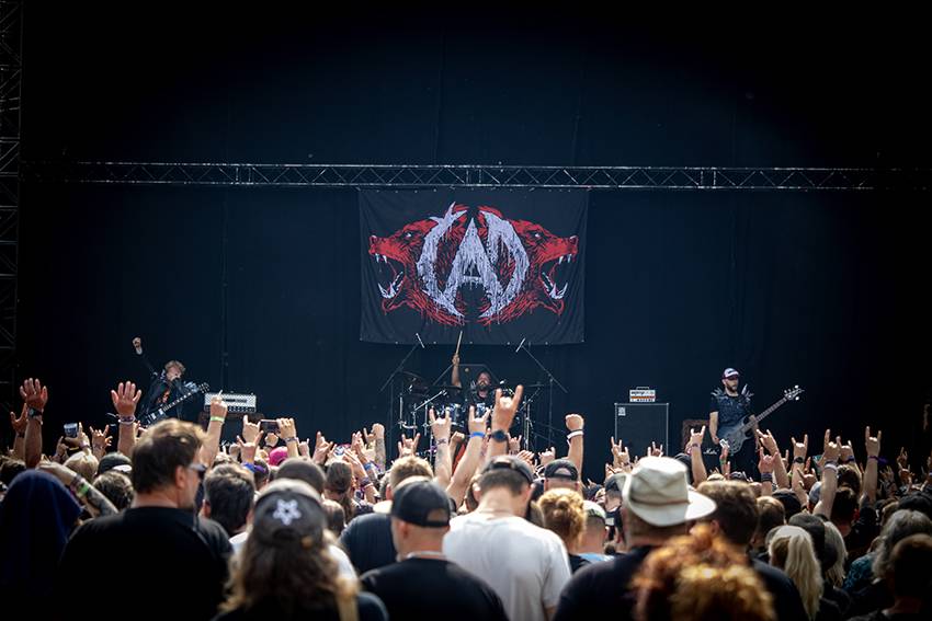Na Brutal Assault se spojil metal s vážnou hudbou, Cult of Fire přehráli za doprovodu orchestru skladby Bedřicha Smetany
