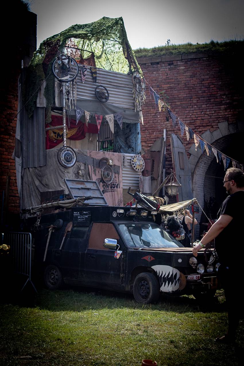 Na Brutal Assault se spojil metal s vážnou hudbou, Cult of Fire přehráli za doprovodu orchestru skladby Bedřicha Smetany