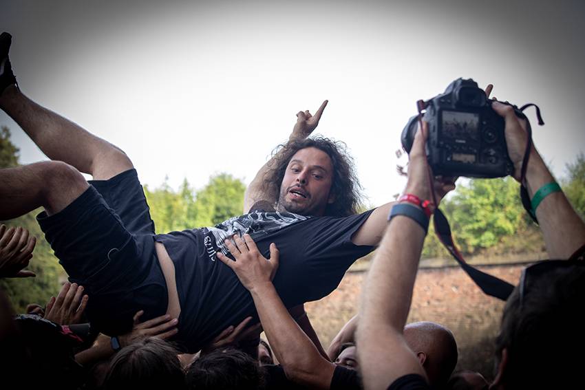 Na Brutal Assault se spojil metal s vážnou hudbou, Cult of Fire přehráli za doprovodu orchestru skladby Bedřicha Smetany