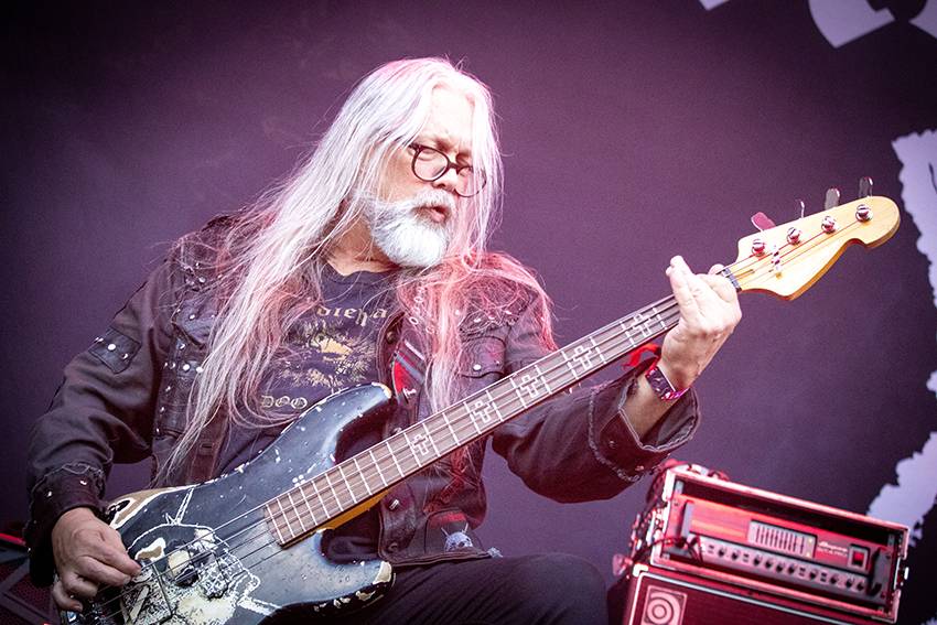 Na Brutal Assault se spojil metal s vážnou hudbou, Cult of Fire přehráli za doprovodu orchestru skladby Bedřicha Smetany