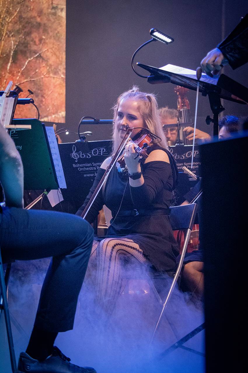 Na Brutal Assault se spojil metal s vážnou hudbou, Cult of Fire přehráli za doprovodu orchestru skladby Bedřicha Smetany