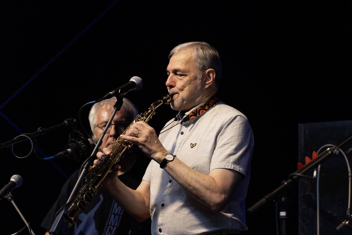 Koncert Bratrů Ebenů a Jiřího Schmitzera v Praze nepostrádal humor a grácii