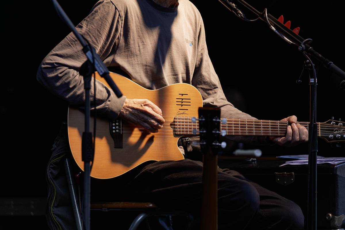 Koncert Bratrů Ebenů a Jiřího Schmitzera v Praze nepostrádal humor a grácii