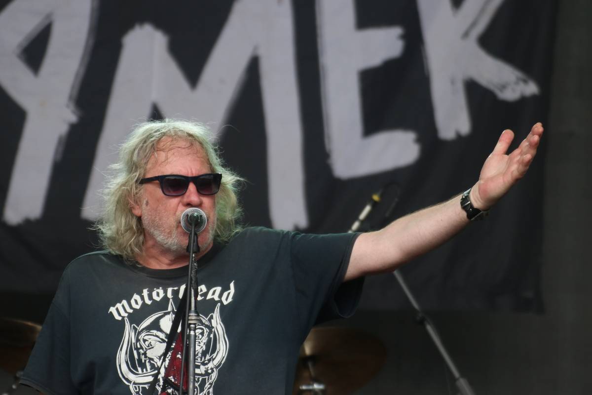 Druhý den Hradů CZ na Veveří: Lucie se loučila s Davidem Kollerem, Chinaski slavili třicet let a zastavil se i Čechomor