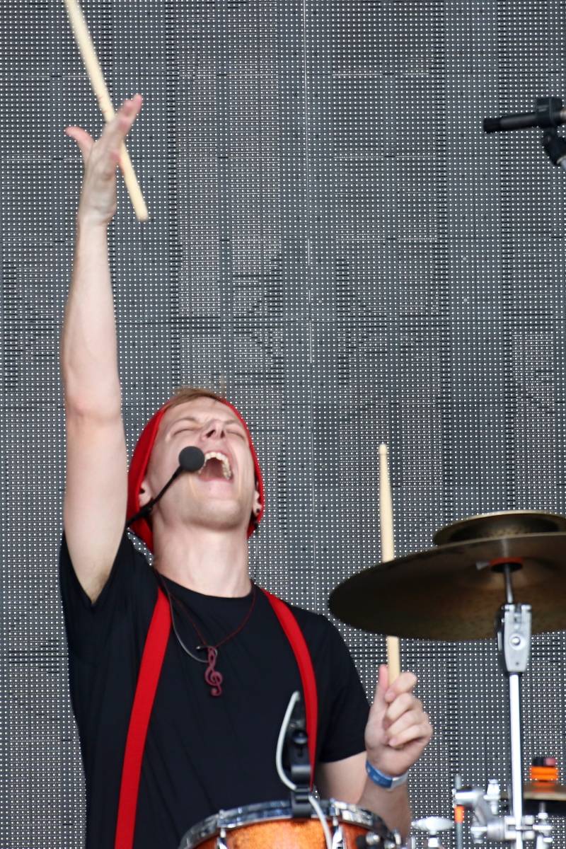 Druhý den Hradů CZ na Veveří: Lucie se loučila s Davidem Kollerem, Chinaski slavili třicet let a zastavil se i Čechomor