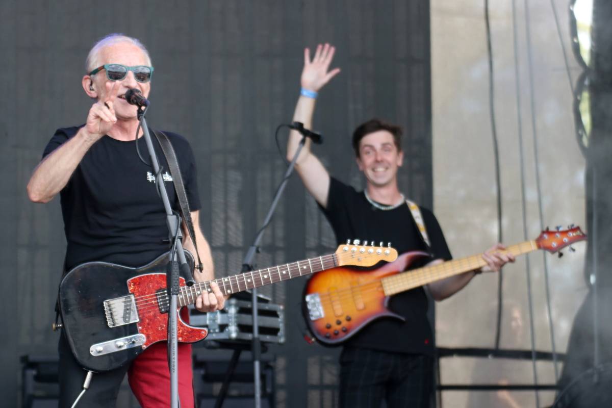 Druhý den Hradů CZ na Veveří: Lucie se loučila s Davidem Kollerem, Chinaski slavili třicet let a zastavil se i Čechomor