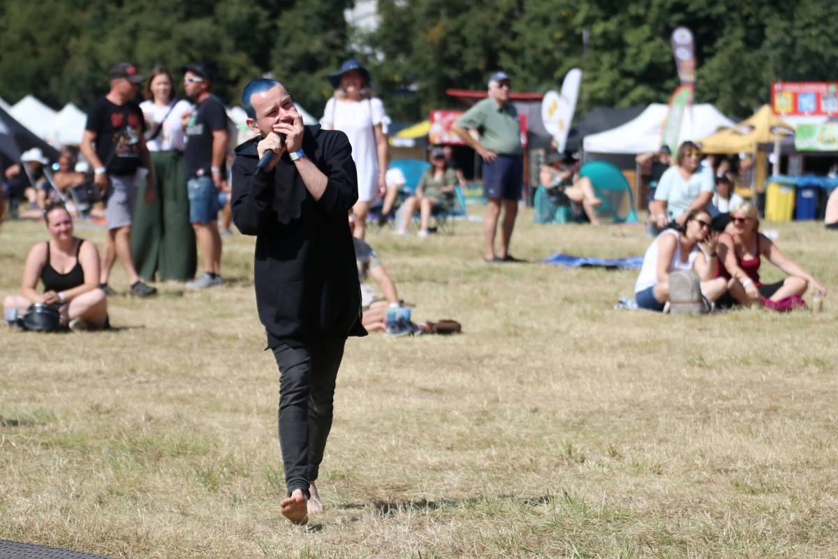 Druhý den Hradů CZ na Veveří: Lucie se loučila s Davidem Kollerem, Chinaski slavili třicet let a zastavil se i Čechomor