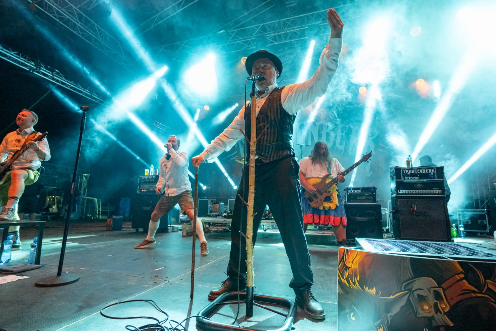 Keltská noc: Pod skokanskými můstky v Harrachově řádili Tři sestry, Harlej, Vypsaná fiXa i Trautenberk