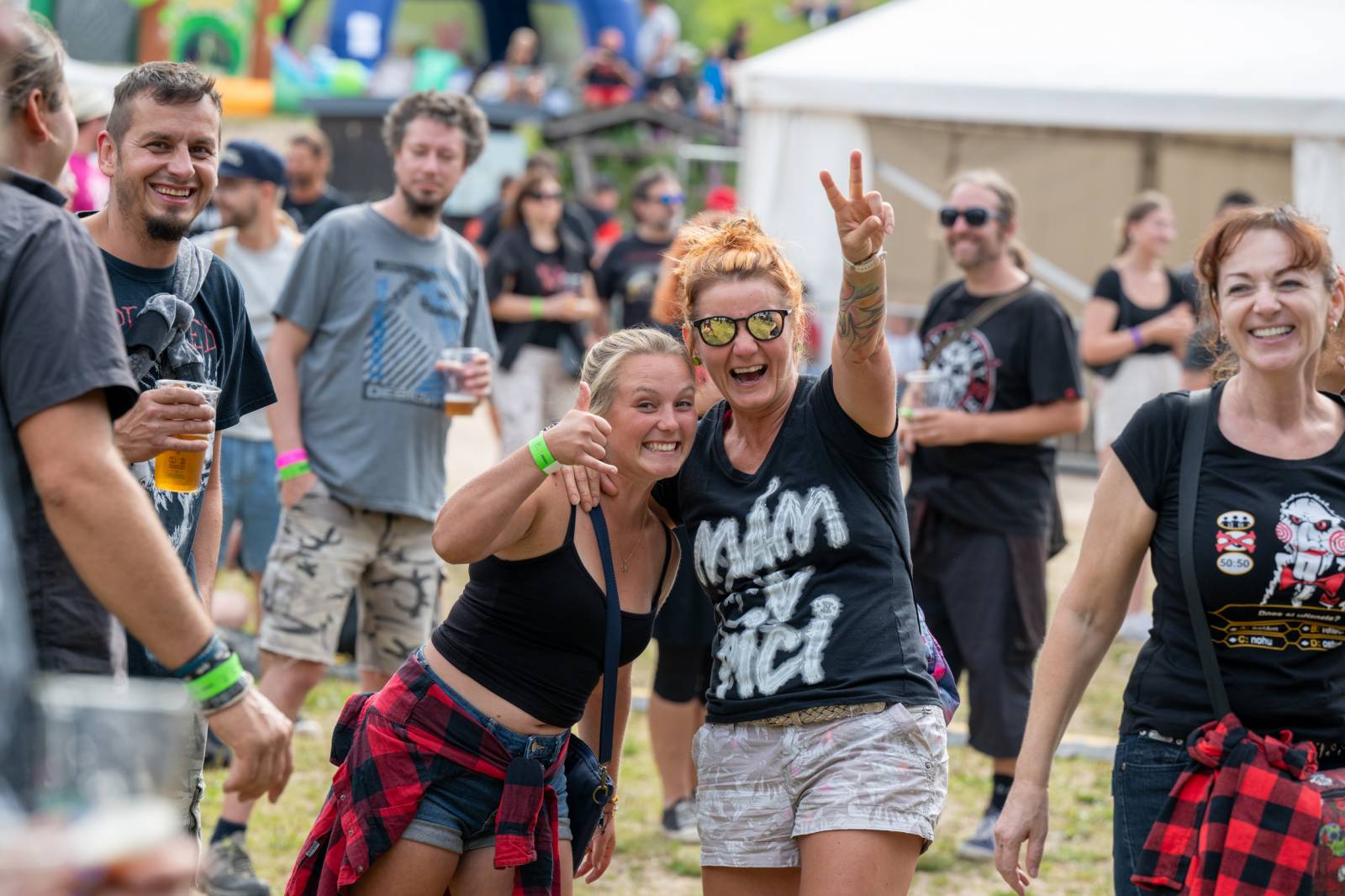 Keltská noc: Pod skokanskými můstky v Harrachově řádili Tři sestry, Harlej, Vypsaná fiXa i Trautenberk