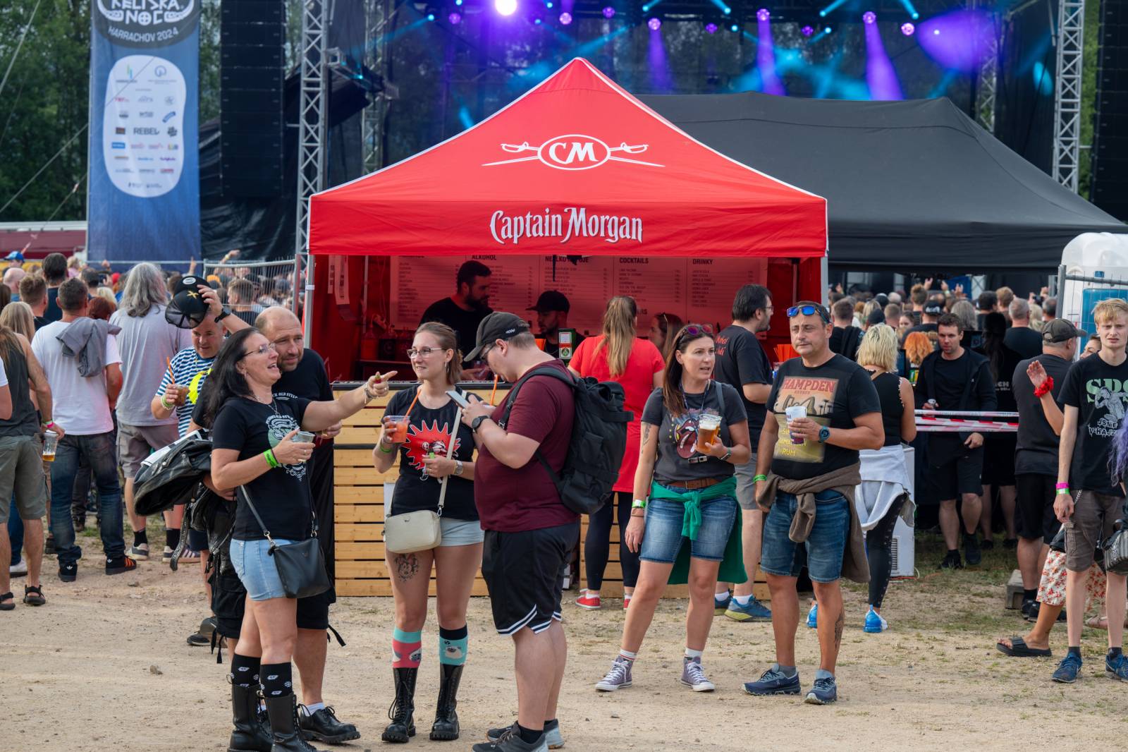 Keltská noc: Pod skokanskými můstky v Harrachově řádili Tři sestry, Harlej, Vypsaná fiXa i Trautenberk