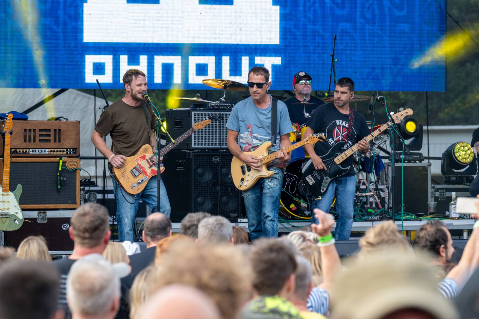 Keltská noc: Pod skokanskými můstky v Harrachově řádili Tři sestry, Harlej, Vypsaná fiXa i Trautenberk