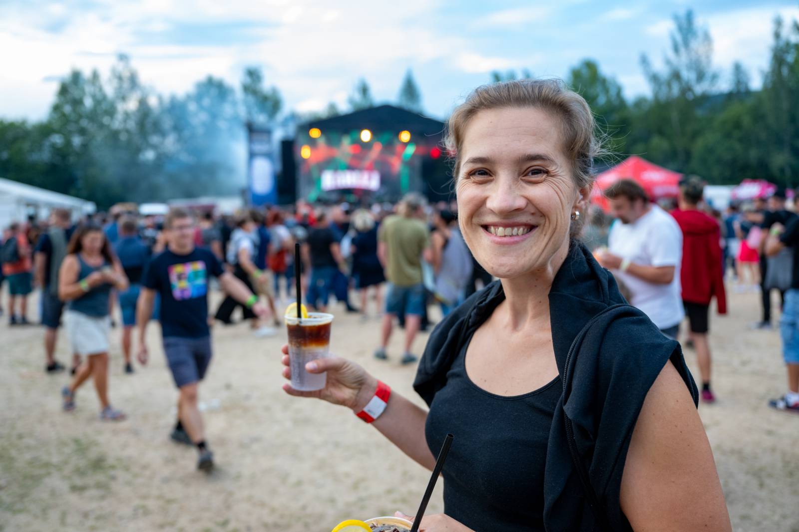 Keltská noc: Pod skokanskými můstky v Harrachově řádili Tři sestry, Harlej, Vypsaná fiXa i Trautenberk