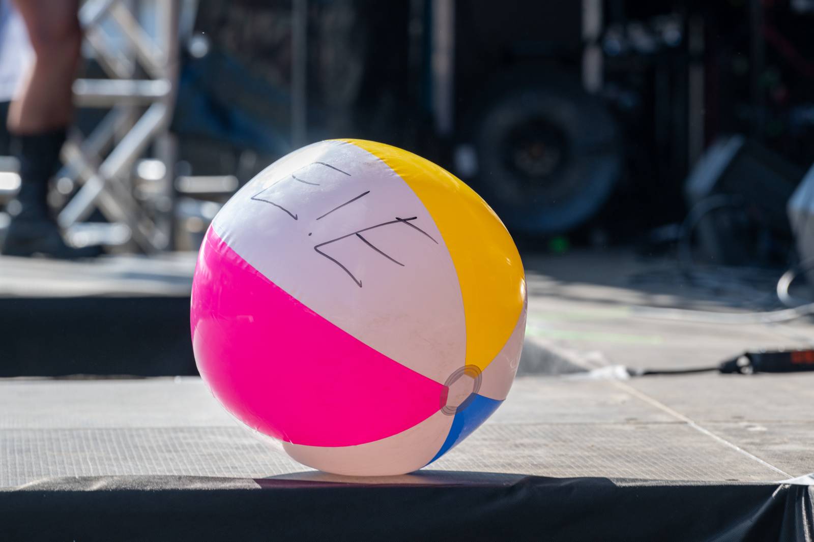 Keltská noc: Pod skokanskými můstky v Harrachově řádili Tři sestry, Harlej, Vypsaná fiXa i Trautenberk