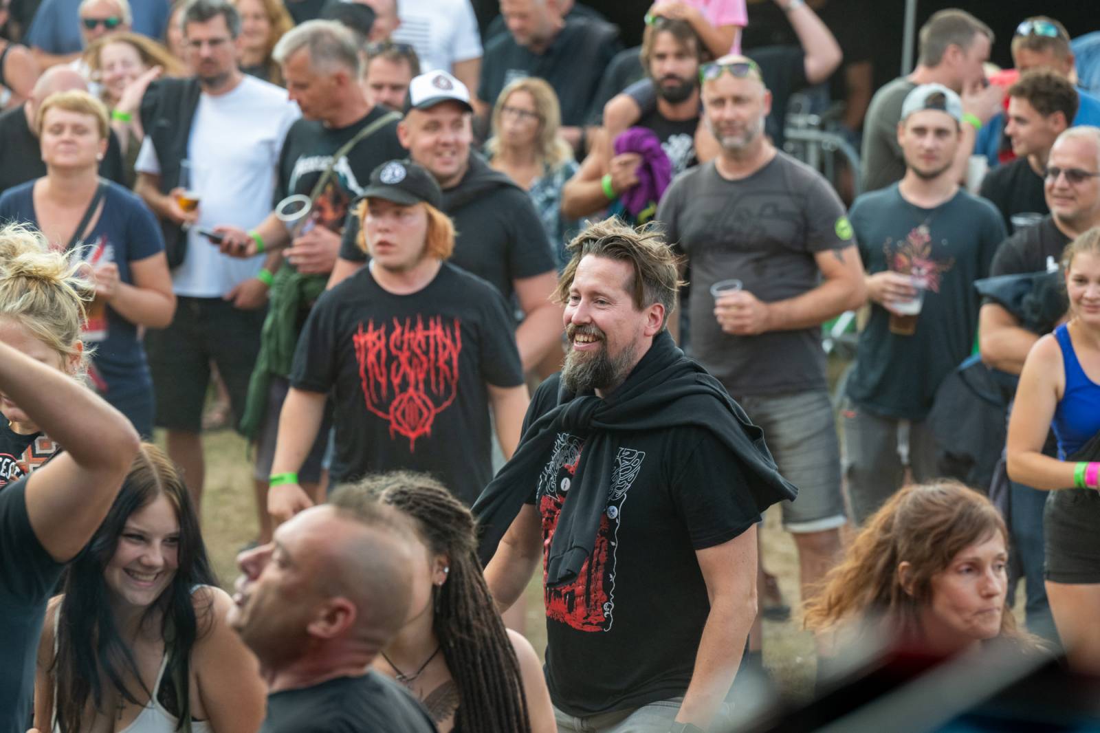 Keltská noc: Pod skokanskými můstky v Harrachově řádili Tři sestry, Harlej, Vypsaná fiXa i Trautenberk