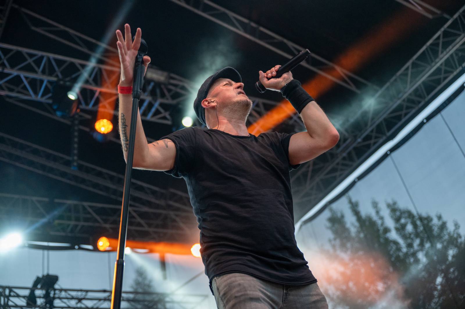 Keltská noc: Pod skokanskými můstky v Harrachově řádili Tři sestry, Harlej, Vypsaná fiXa i Trautenberk