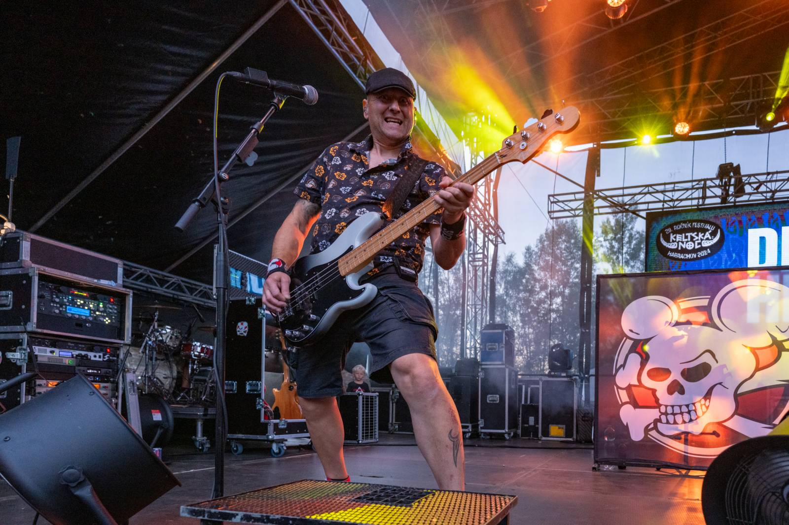 Keltská noc: Pod skokanskými můstky v Harrachově řádili Tři sestry, Harlej, Vypsaná fiXa i Trautenberk