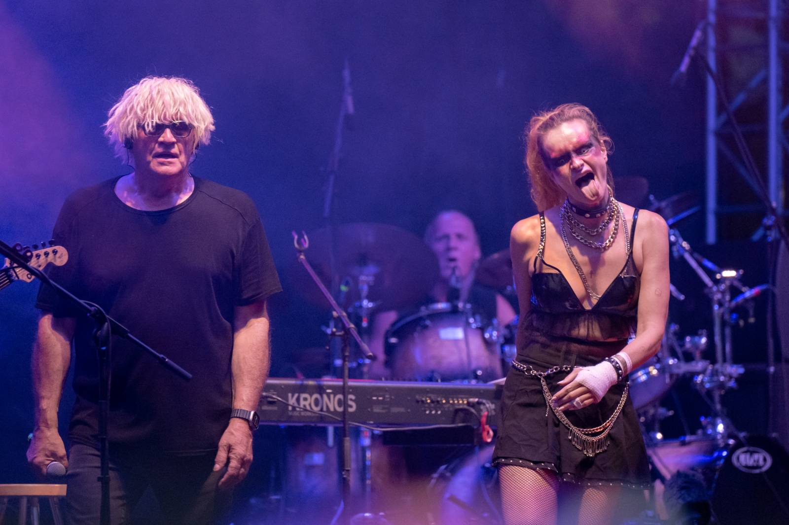 V Ledárnách Braník bylo zase jednou hej. Pražský výběr pod širým nebem zahrál největší hity