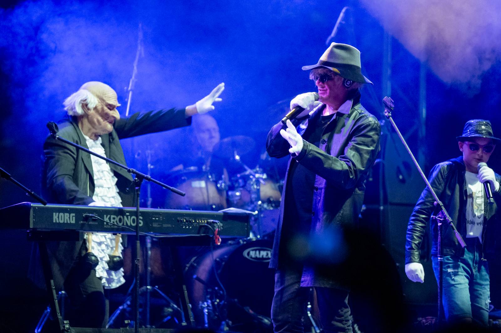 V Ledárnách Braník bylo zase jednou hej. Pražský výběr pod širým nebem zahrál největší hity