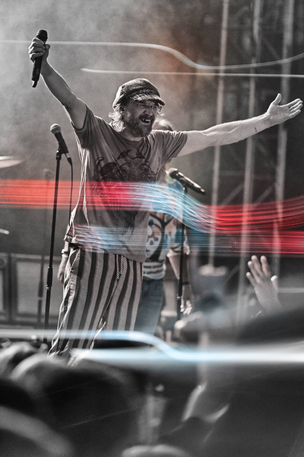 Jako zamlada. J.A.R. měli ve vyprodaných Ledárnách Braník energie na rozdávání