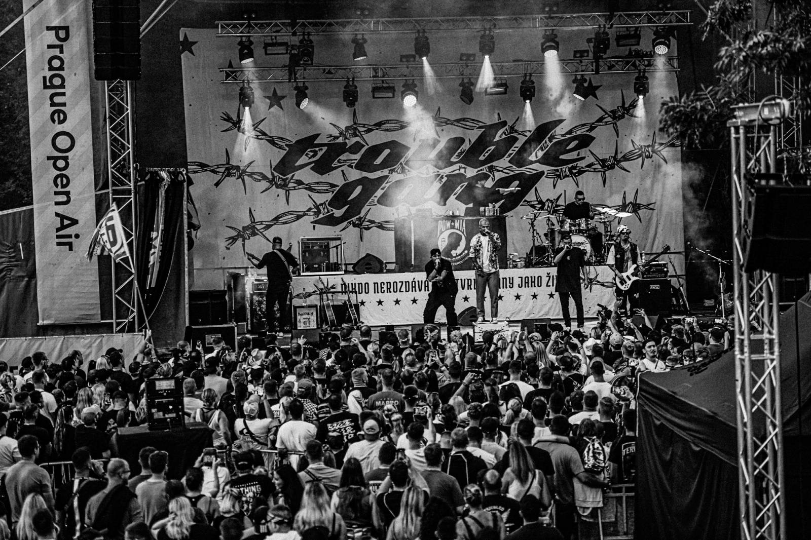 Marpo pokřtil v Ledárnách Braník nové album, hostem byl Refew