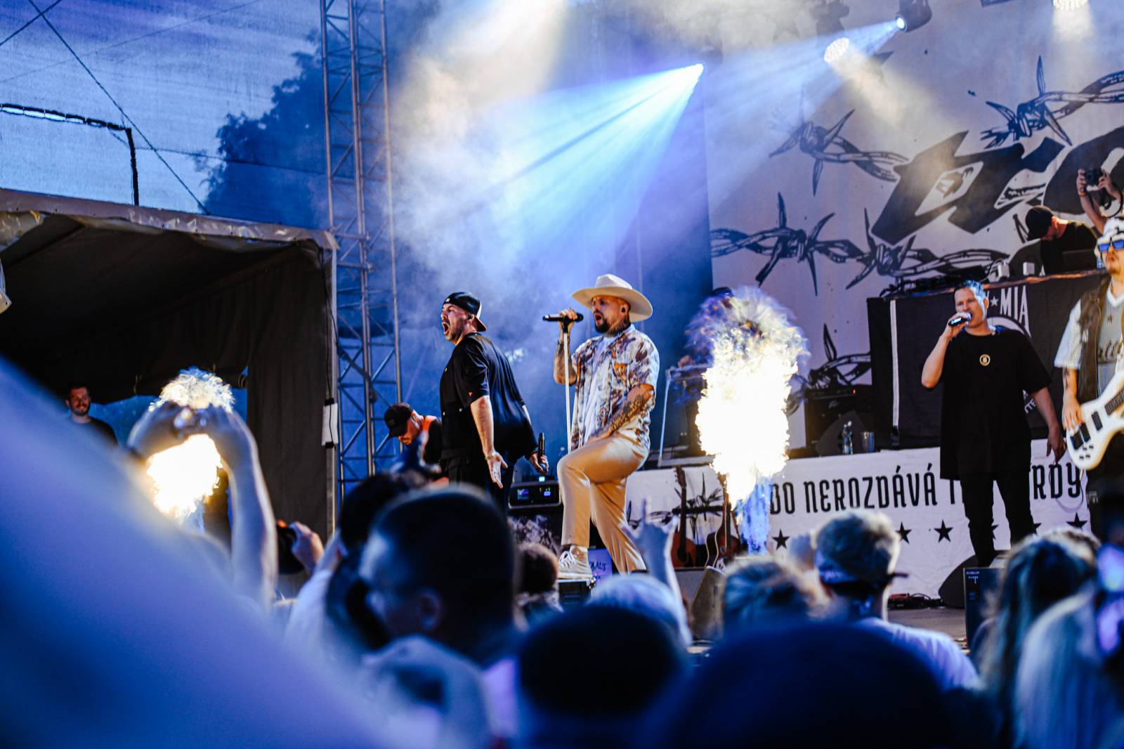 Marpo pokřtil v Ledárnách Braník nové album, hostem byl Refew