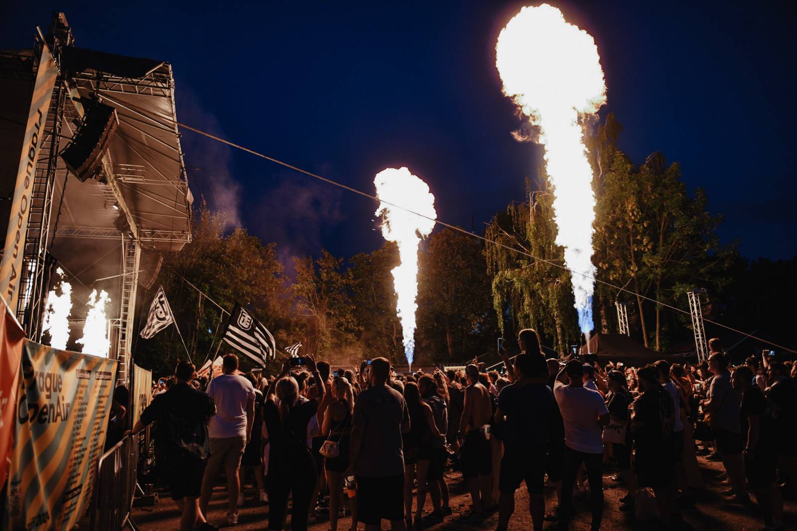 Marpo pokřtil v Ledárnách Braník nové album, hostem byl Refew