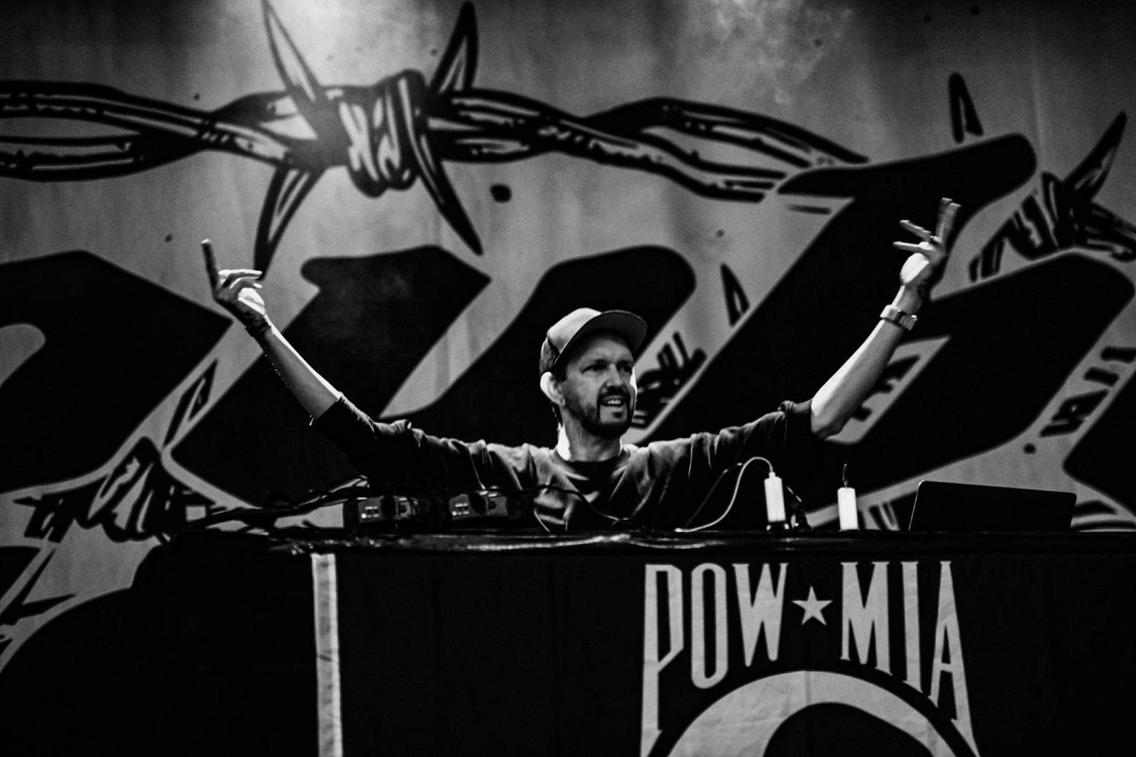 Marpo pokřtil v Ledárnách Braník nové album, hostem byl Refew