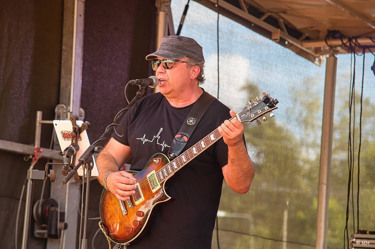 Valcha Fest rozezpíval Plzeň už potřetí, zahráli na něm Absolutní Neklid, Jarda nebo The Aprill