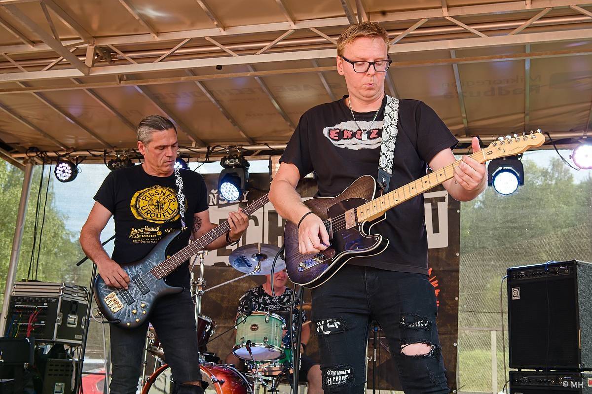 Valcha Fest rozezpíval Plzeň už potřetí, zahráli na něm Absolutní Neklid, Jarda nebo The Aprill