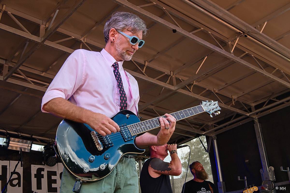 Valcha Fest rozezpíval Plzeň už potřetí, zahráli na něm Absolutní Neklid, Jarda nebo The Aprill