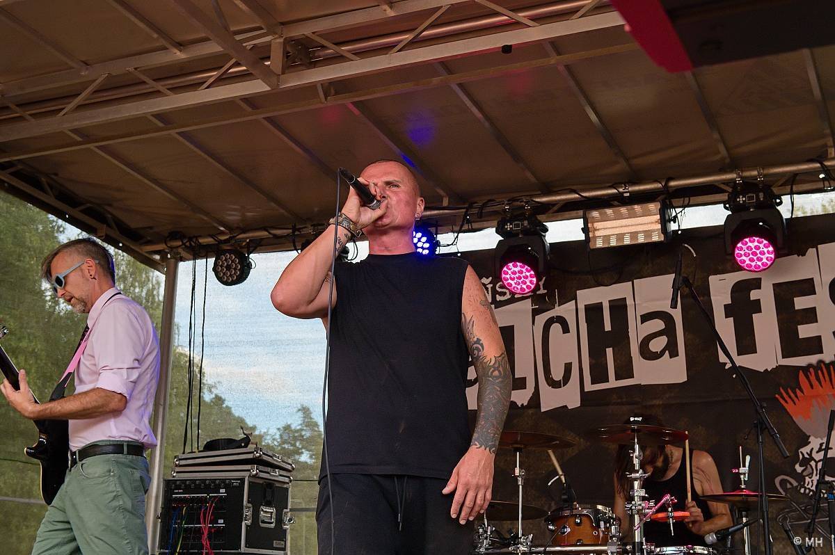 Valcha Fest rozezpíval Plzeň už potřetí, zahráli na něm Absolutní Neklid, Jarda nebo The Aprill