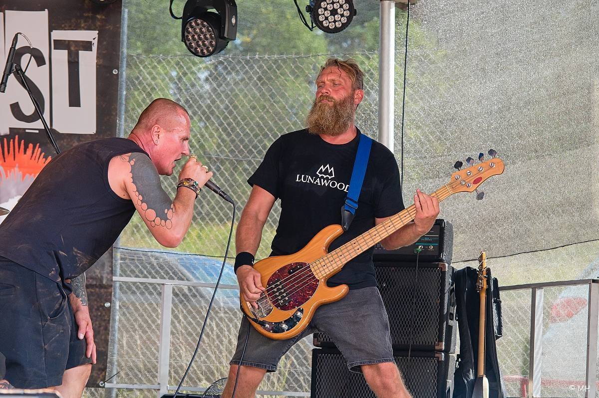 Valcha Fest rozezpíval Plzeň už potřetí, zahráli na něm Absolutní Neklid, Jarda nebo The Aprill