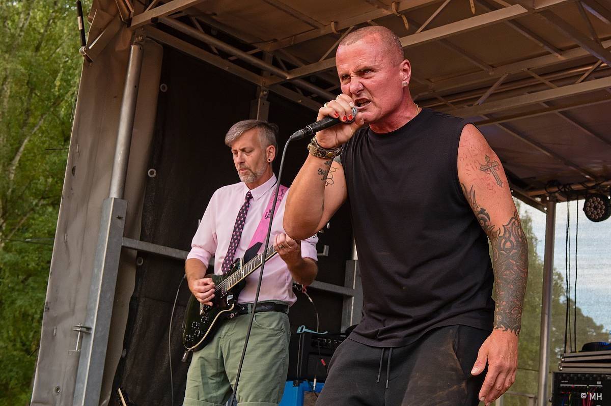 Valcha Fest rozezpíval Plzeň už potřetí, zahráli na něm Absolutní Neklid, Jarda nebo The Aprill