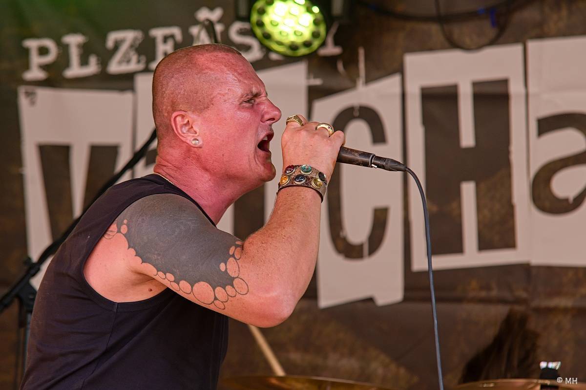 Valcha Fest rozezpíval Plzeň už potřetí, zahráli na něm Absolutní Neklid, Jarda nebo The Aprill