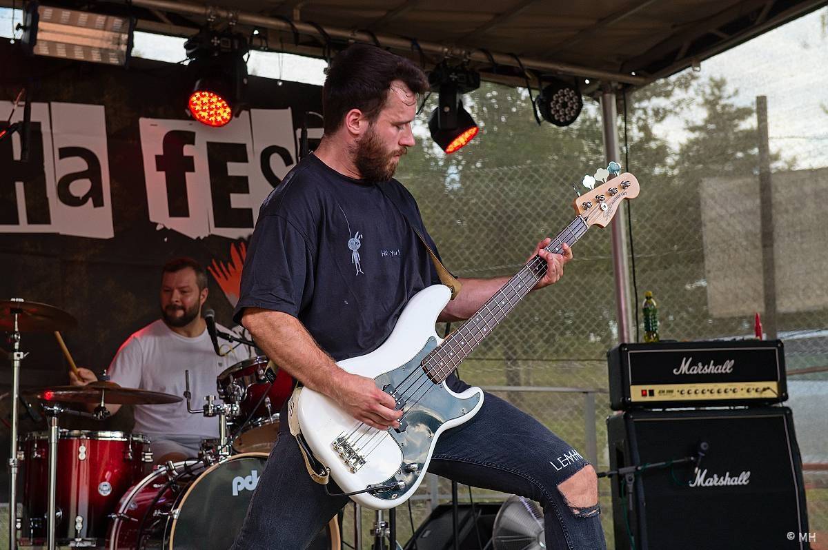 Valcha Fest rozezpíval Plzeň už potřetí, zahráli na něm Absolutní Neklid, Jarda nebo The Aprill