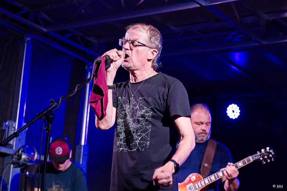 Valcha Fest rozezpíval Plzeň už potřetí, zahráli na něm Absolutní Neklid, Jarda nebo The Aprill