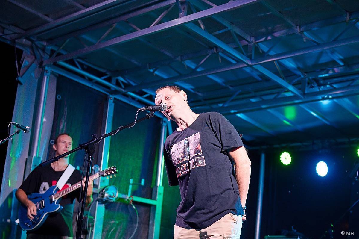 Valcha Fest rozezpíval Plzeň už potřetí, zahráli na něm Absolutní Neklid, Jarda nebo The Aprill