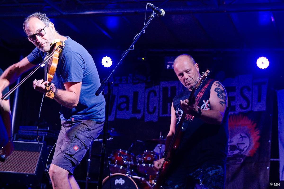 Valcha Fest rozezpíval Plzeň už potřetí, zahráli na něm Absolutní Neklid, Jarda nebo The Aprill