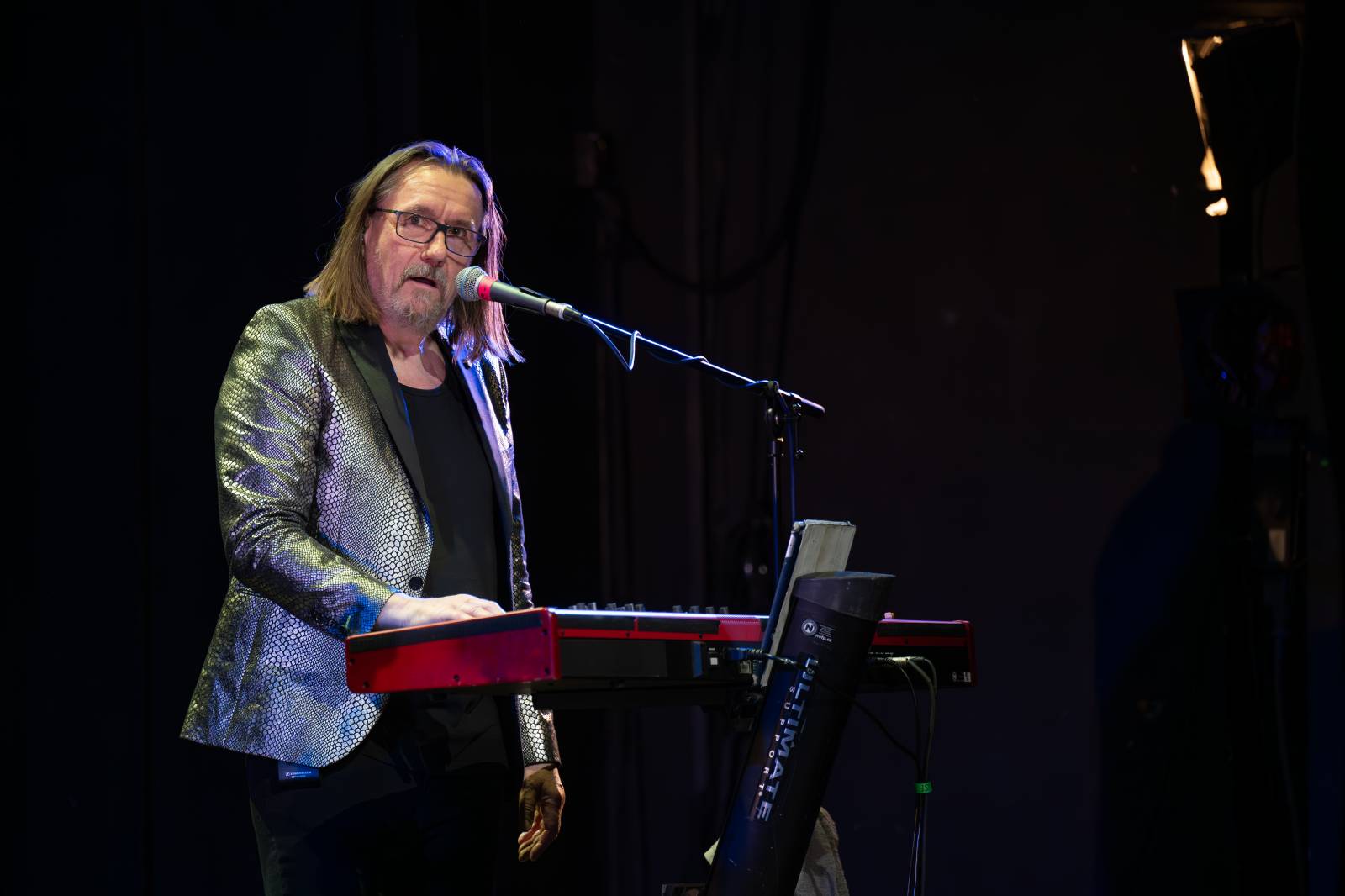 Slade vyprodali pražskou Hybernii, zklamané publikum však z koncertu odcházelo před koncem