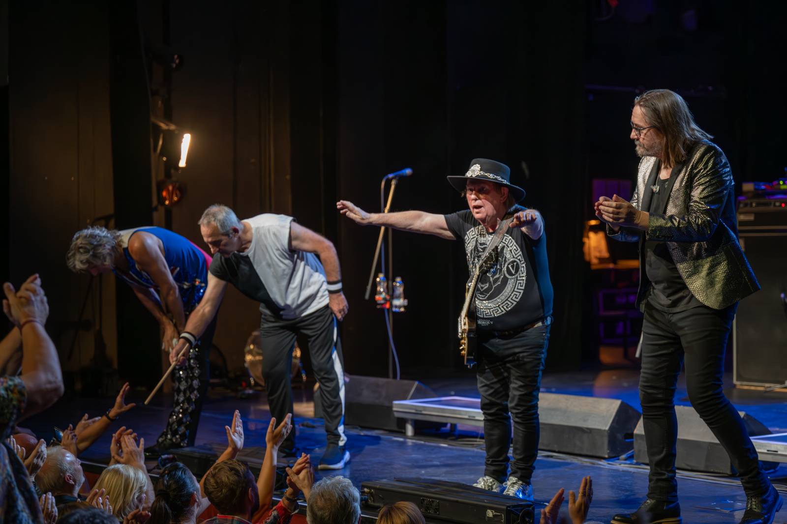 Slade vyprodali pražskou Hybernii, zklamané publikum však z koncertu odcházelo před koncem