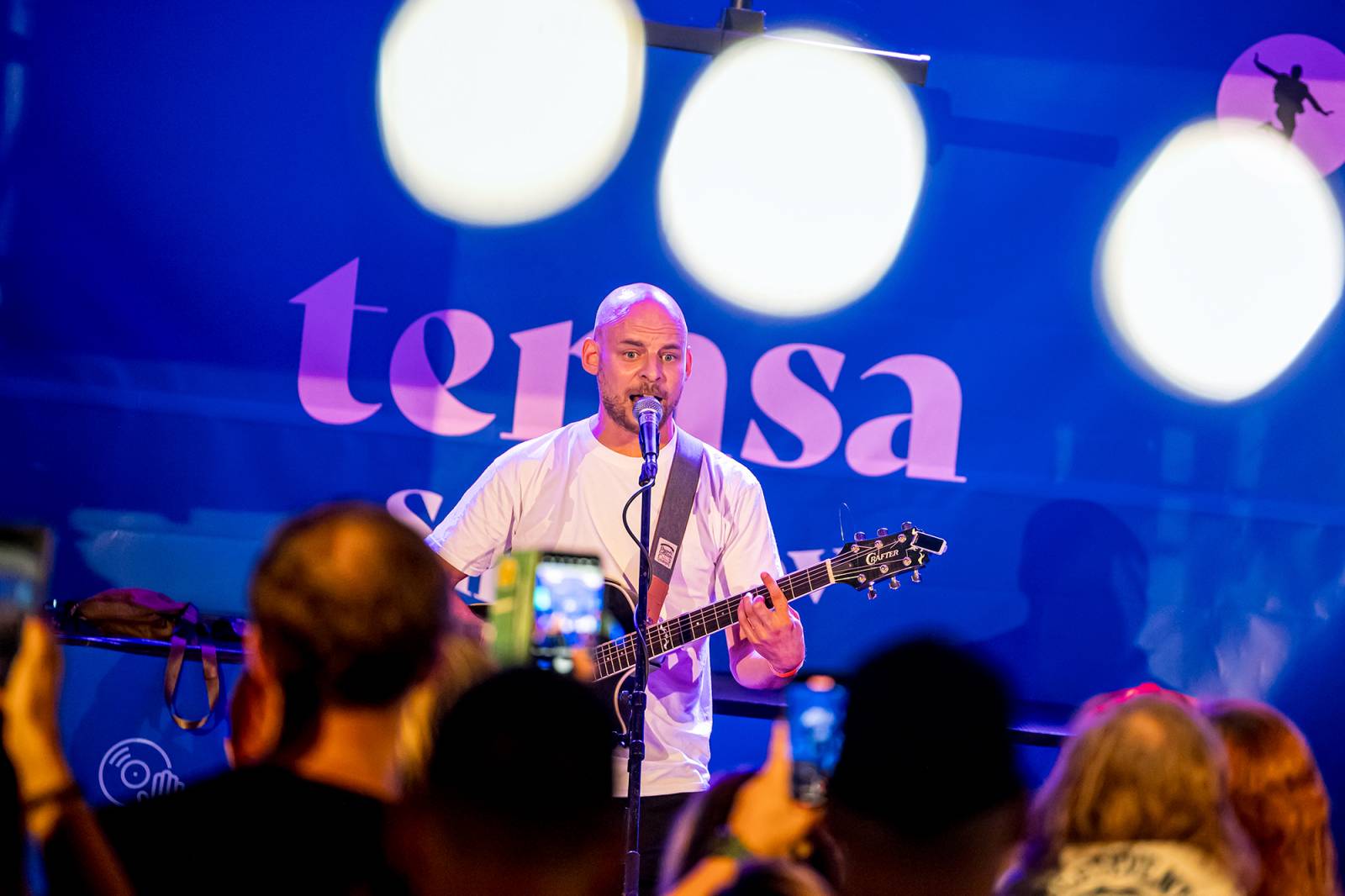 Vojtaano vystoupil pod širým nebem na Terase Smíchov