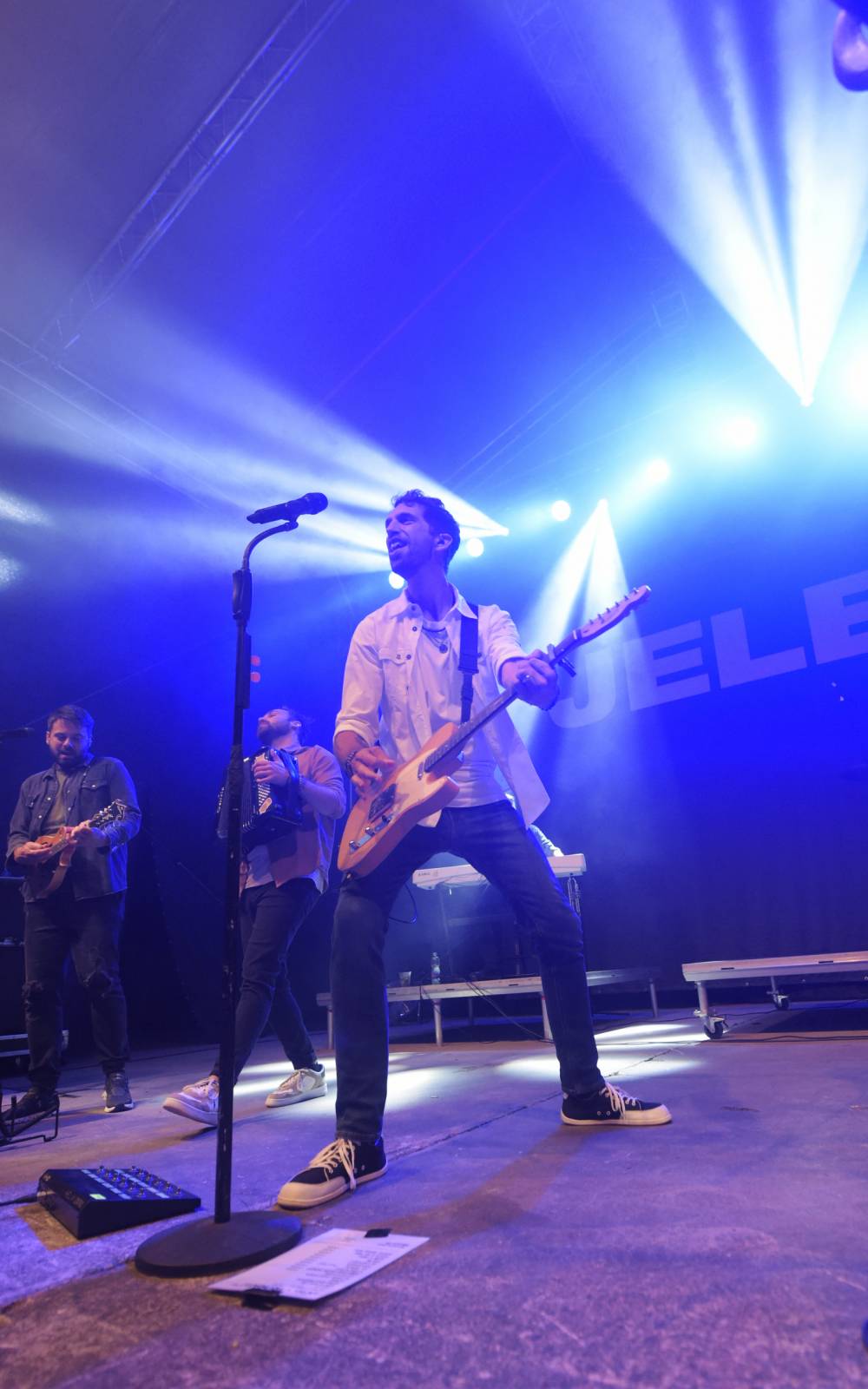 Jelen si podmanil Příbram, publikum bavili také Sofian Medjmedj a Poetika