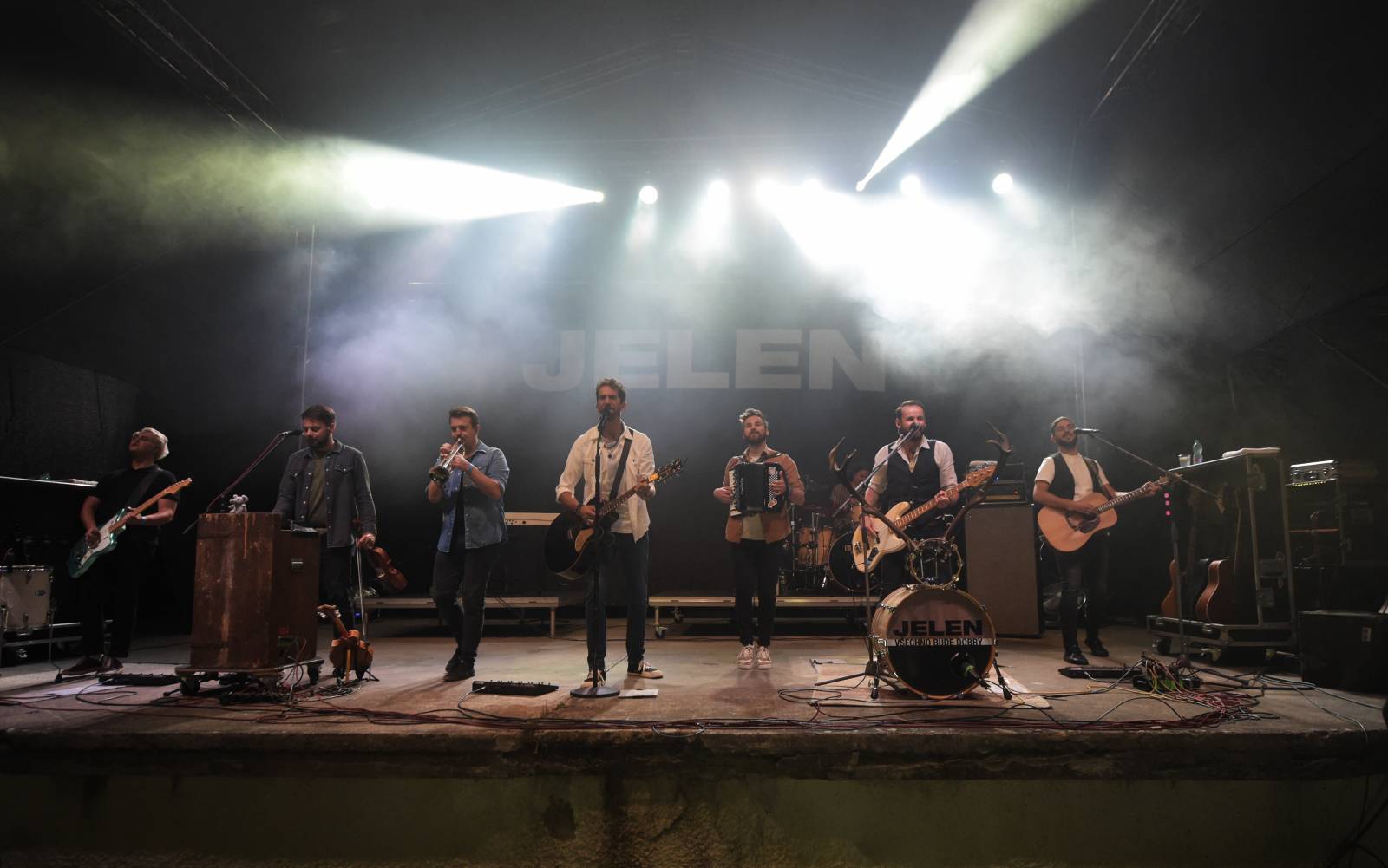 Jelen si podmanil Příbram, publikum bavili také Sofian Medjmedj a Poetika