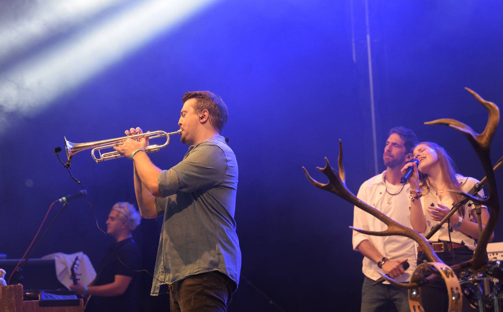 Jelen si podmanil Příbram, publikum bavili také Sofian Medjmedj a Poetika