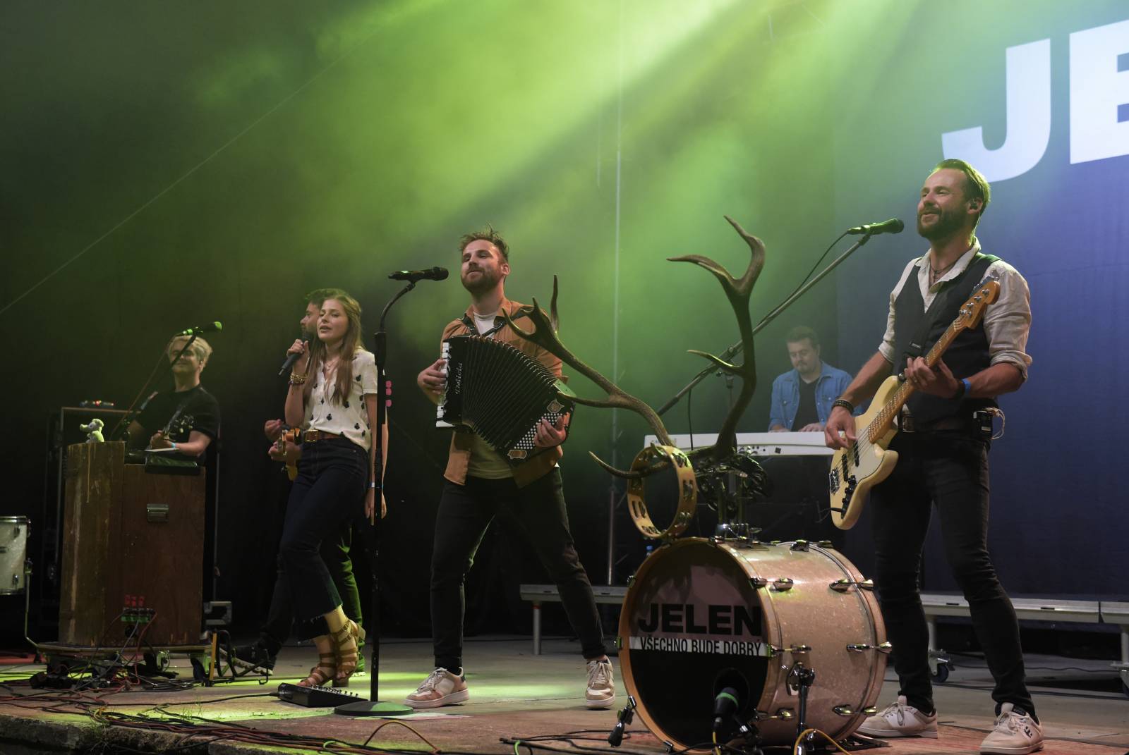 Jelen si podmanil Příbram, publikum bavili také Sofian Medjmedj a Poetika