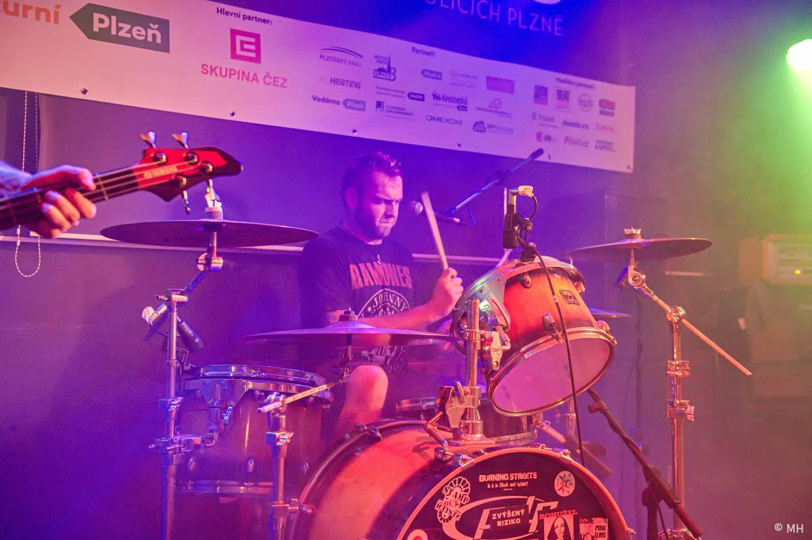 Pan Lynx, Absolutní neklid, Zlo z Jihu nebo Znouzectnost. Festival na ulici bavil Plzeň s více než 140 vystoupeními