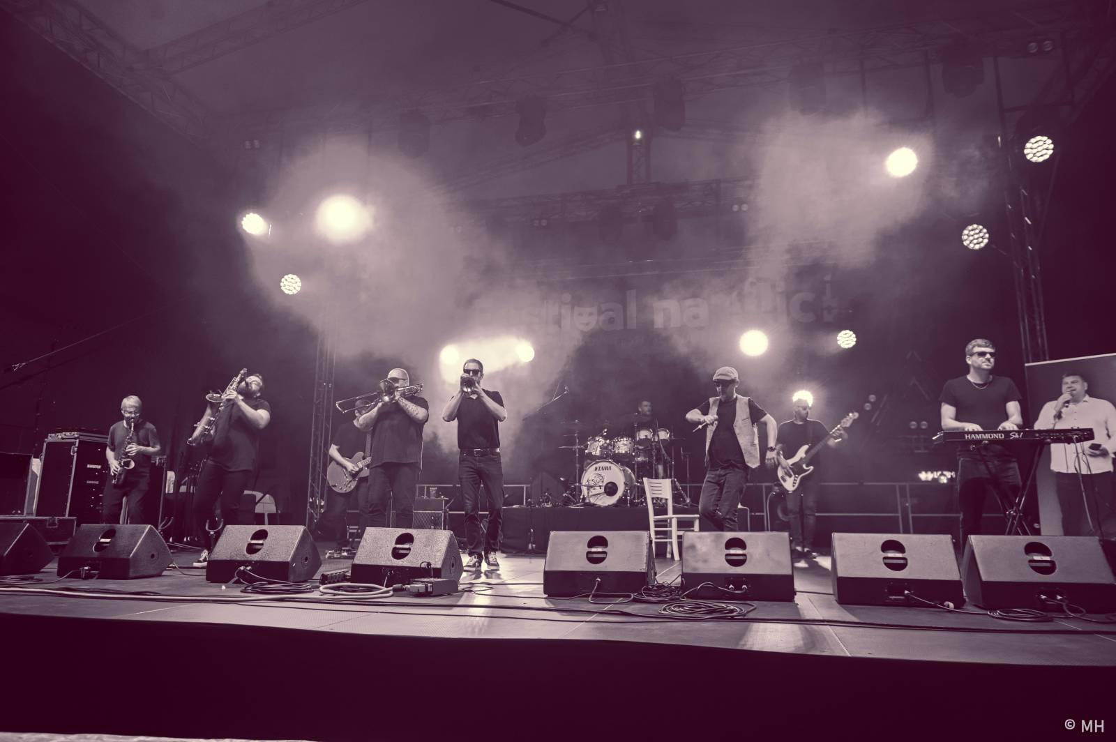 Pan Lynx, Absolutní neklid, Zlo z Jihu nebo Znouzectnost. Festival na ulici bavil Plzeň s více než 140 vystoupeními