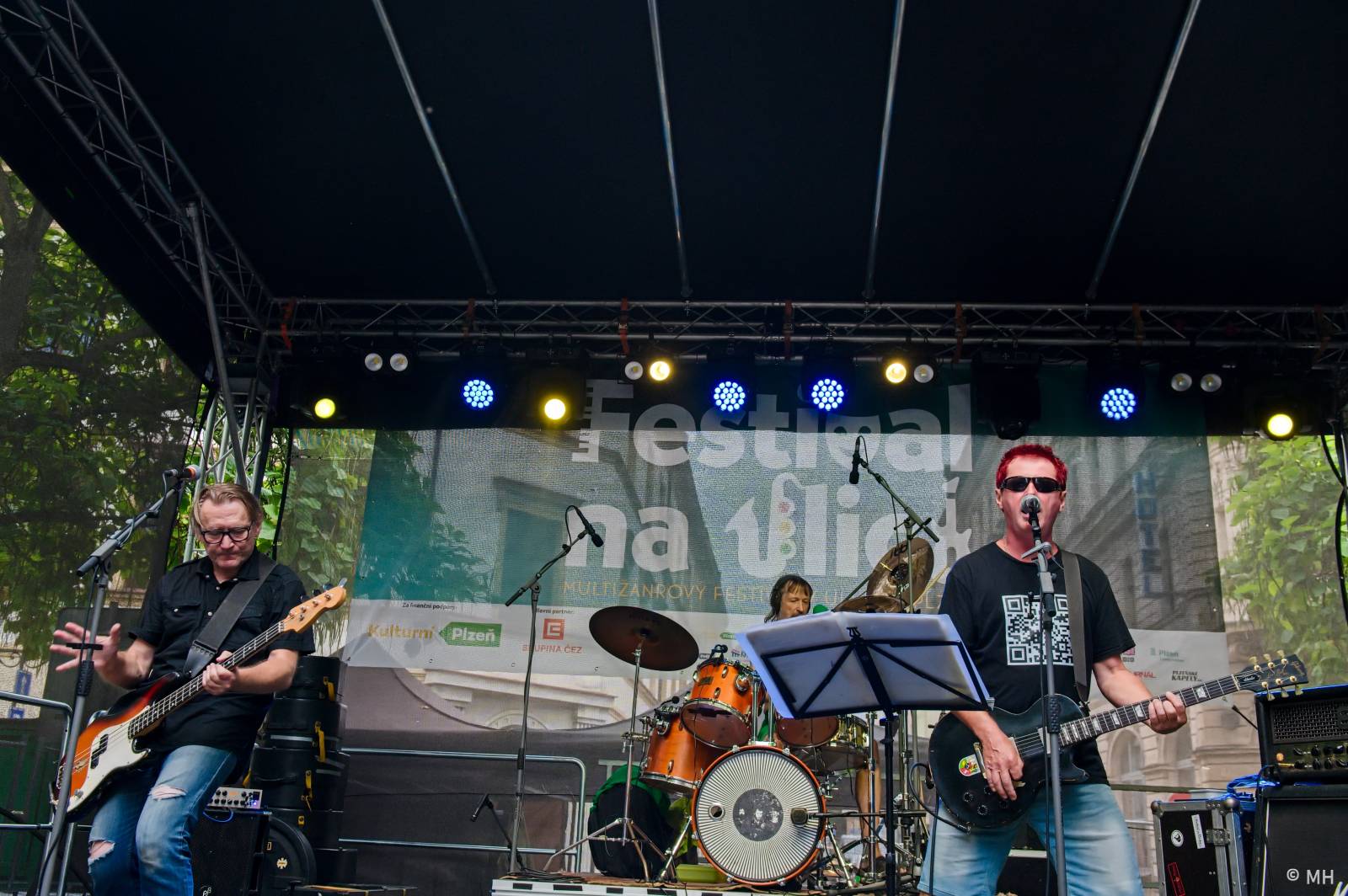 Pan Lynx, Absolutní neklid, Zlo z Jihu nebo Znouzectnost. Festival na ulici bavil Plzeň s více než 140 vystoupeními