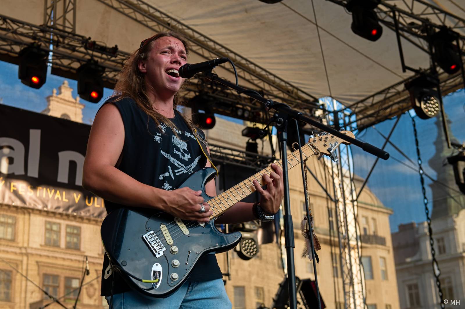 Pan Lynx, Absolutní neklid, Zlo z Jihu nebo Znouzectnost. Festival na ulici bavil Plzeň s více než 140 vystoupeními